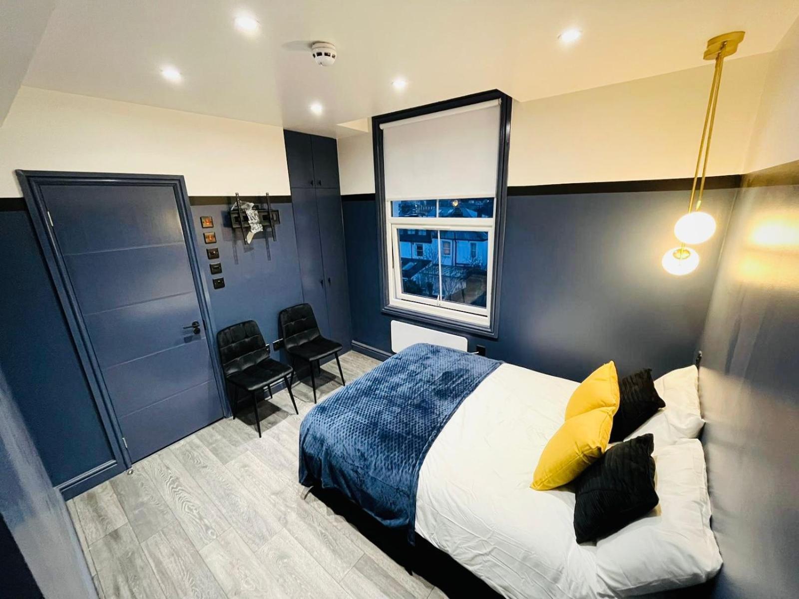 London 39 Blue House Luxury Ensuite Ideal For Tourists Eksteriør billede
