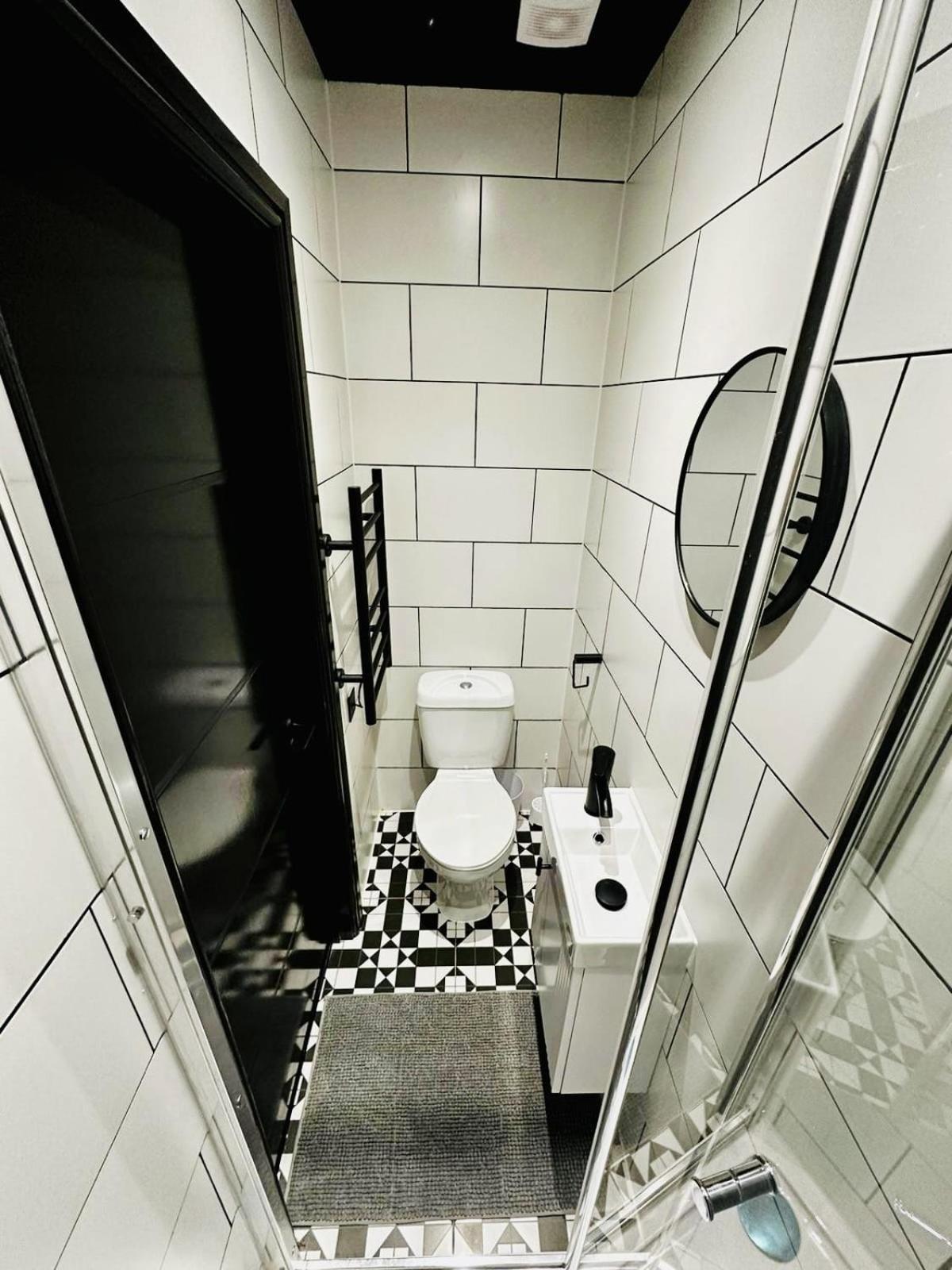 London 39 Blue House Luxury Ensuite Ideal For Tourists Eksteriør billede